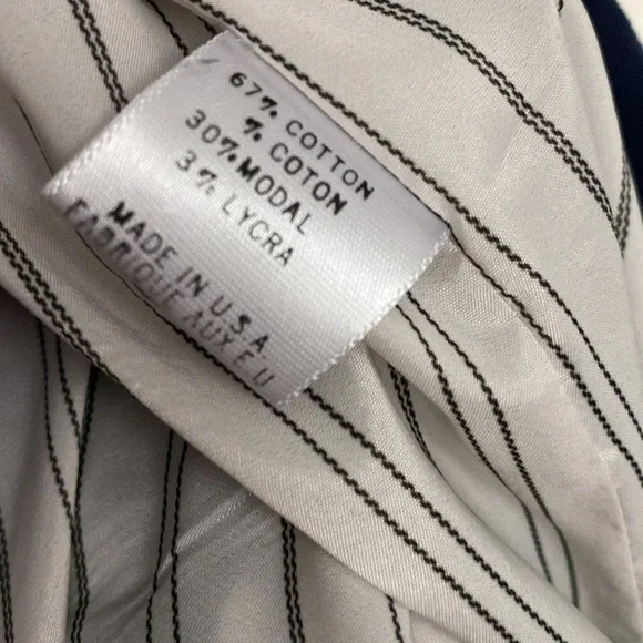 2/$25 Theory// double breasted jacket, size M - Picture 3 of 5